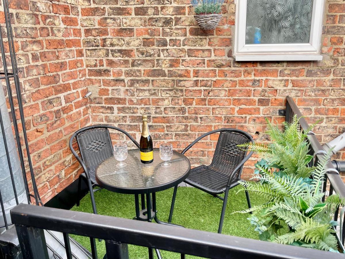 Russets Rest Apartment York Exterior photo