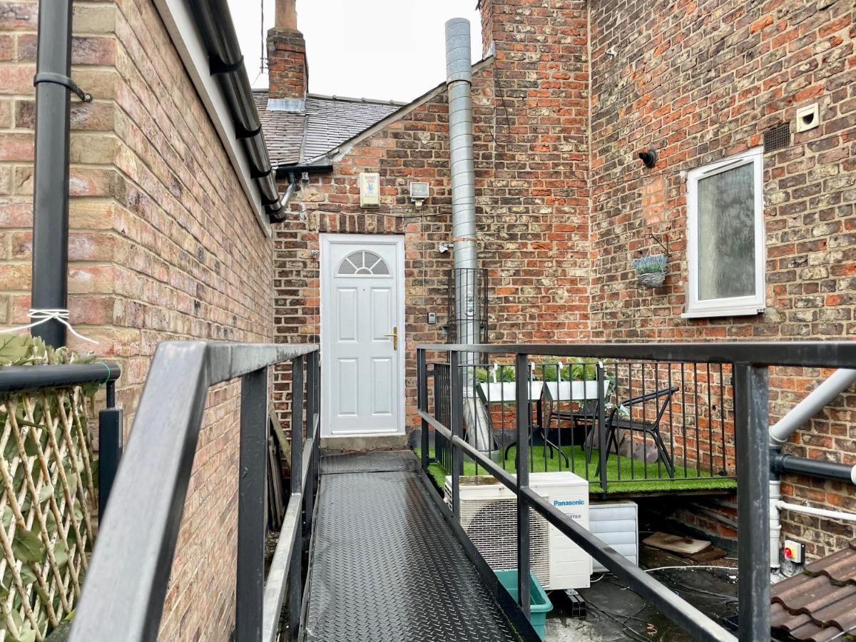 Russets Rest Apartment York Exterior photo